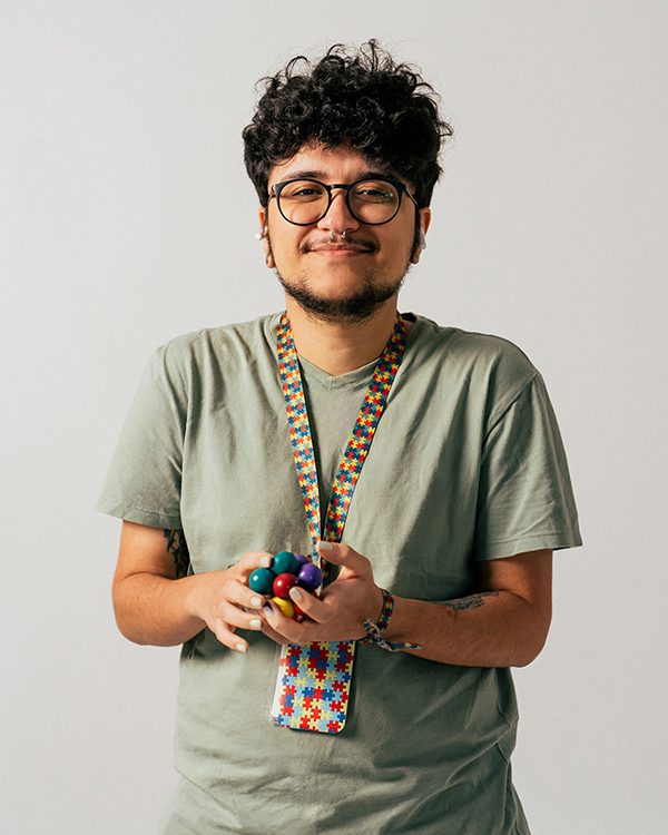 iStock 2212604275 nail small